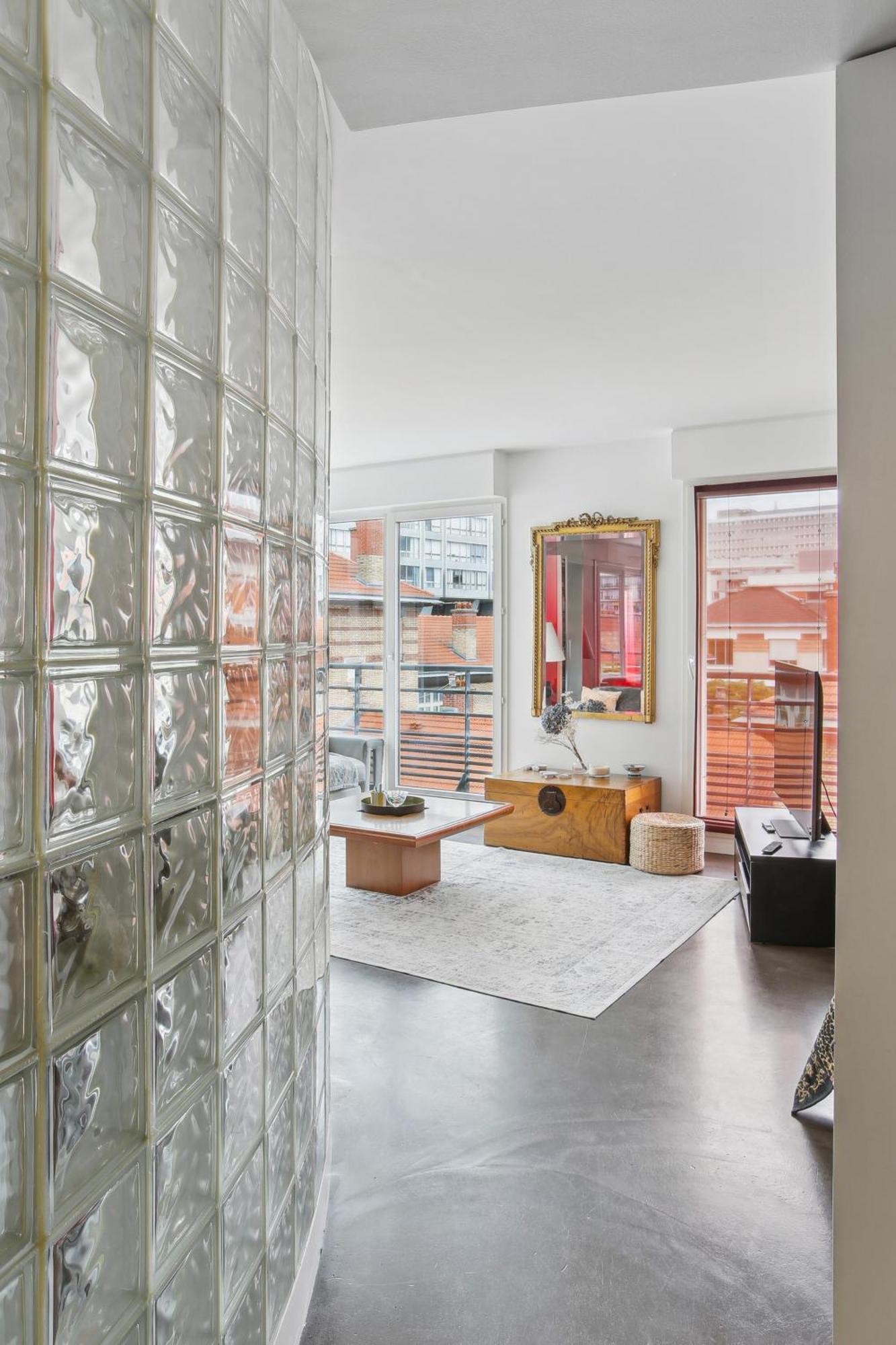 Proche De La Tour Eiffel Aparthotel 4*